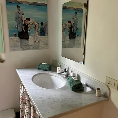 Casa Octavia Bed & Breakfast